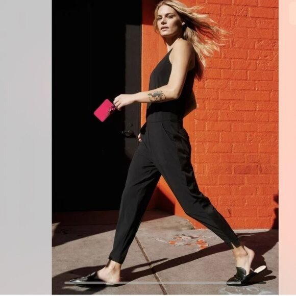 NWT ATHLETA Brooklyn Jumpsuit Black Women's 12 Pockets Comfort Stretch MSRP$129 - Picture 10 of 16